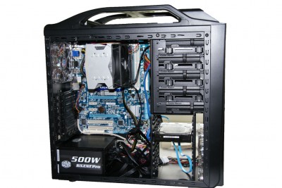 fertig-Cooler-Master-CM-Sto